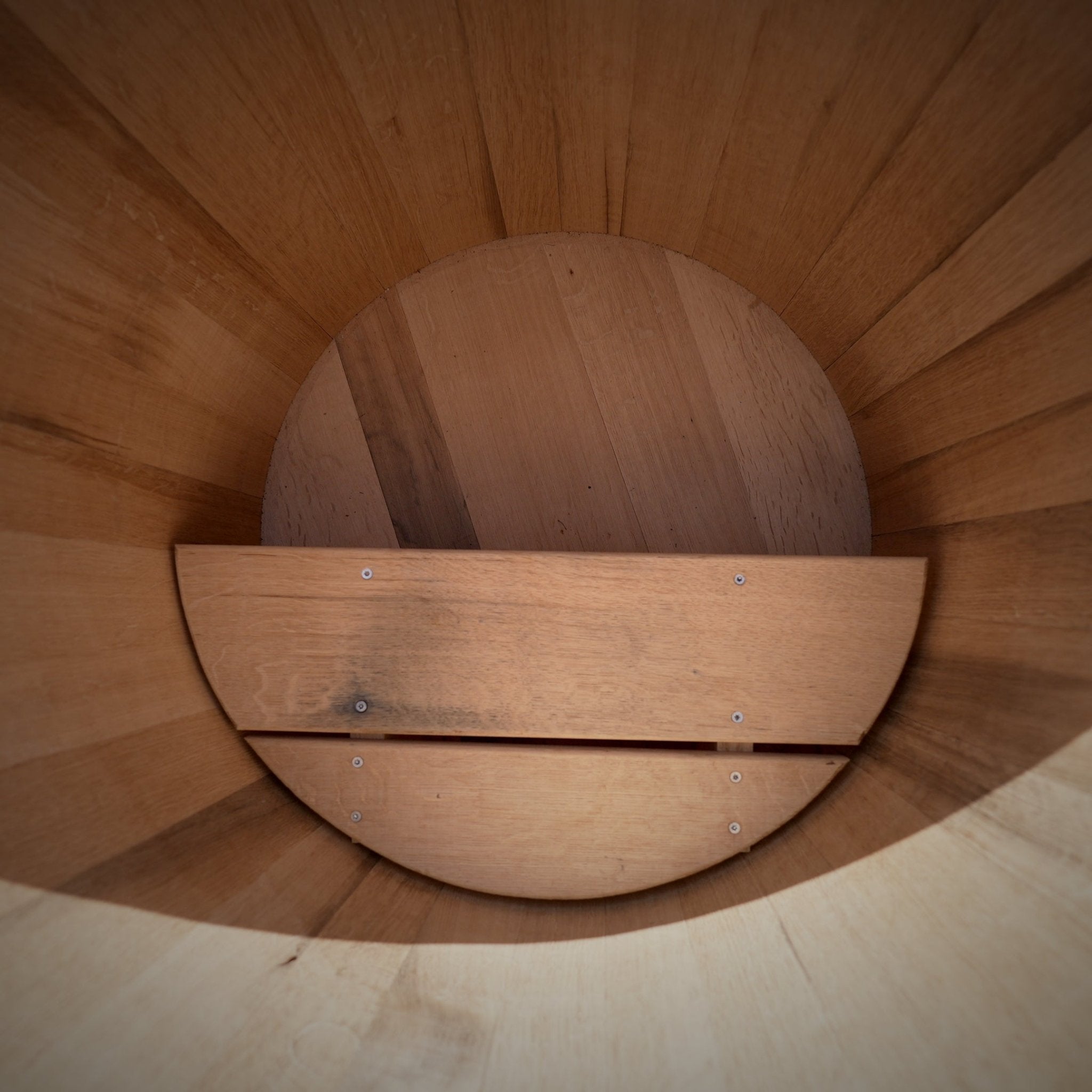Eisfass aus Schweizer Holz «The Barrel» - BE BRAVE