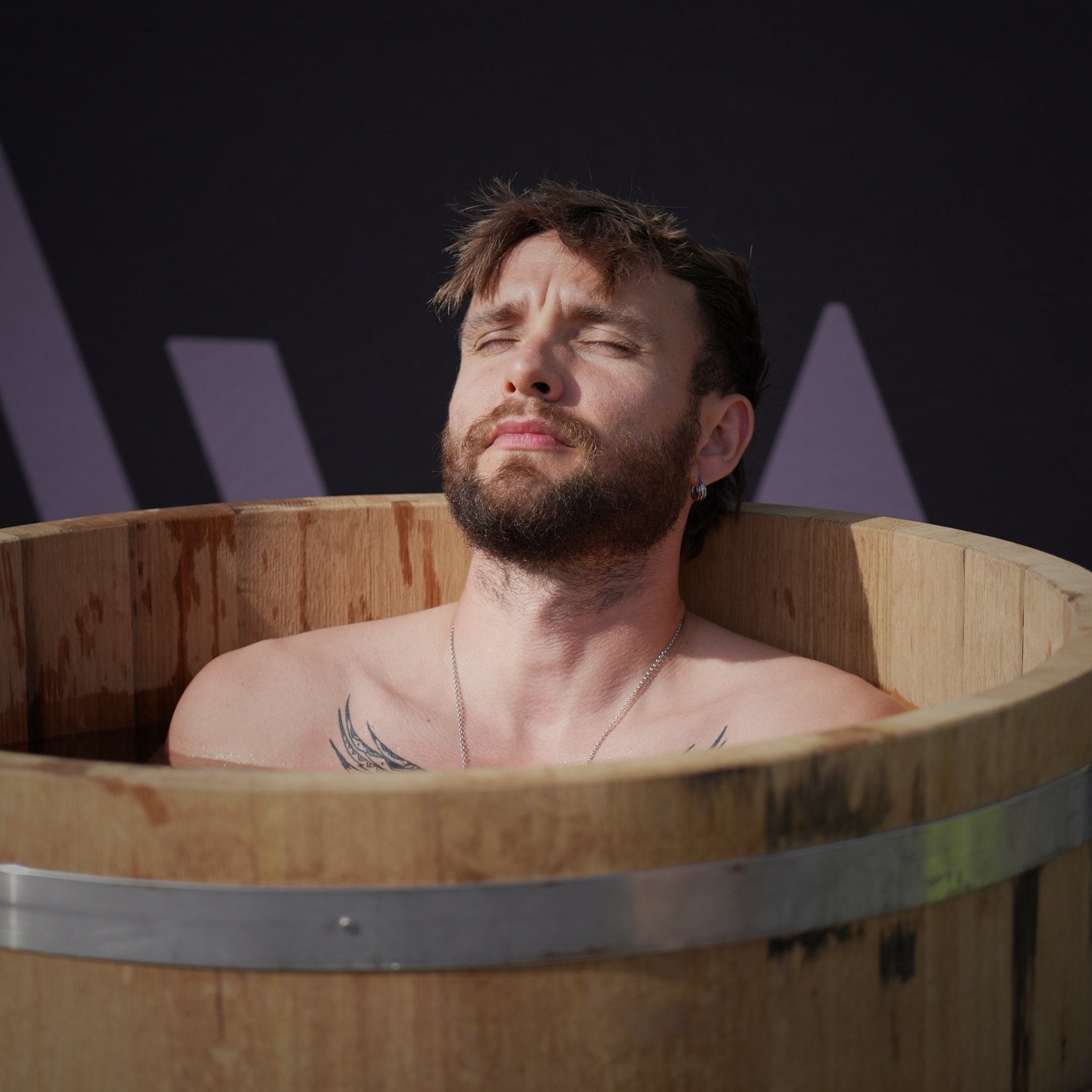 Eisfass aus Schweizer Holz «The Barrel» - BE BRAVE